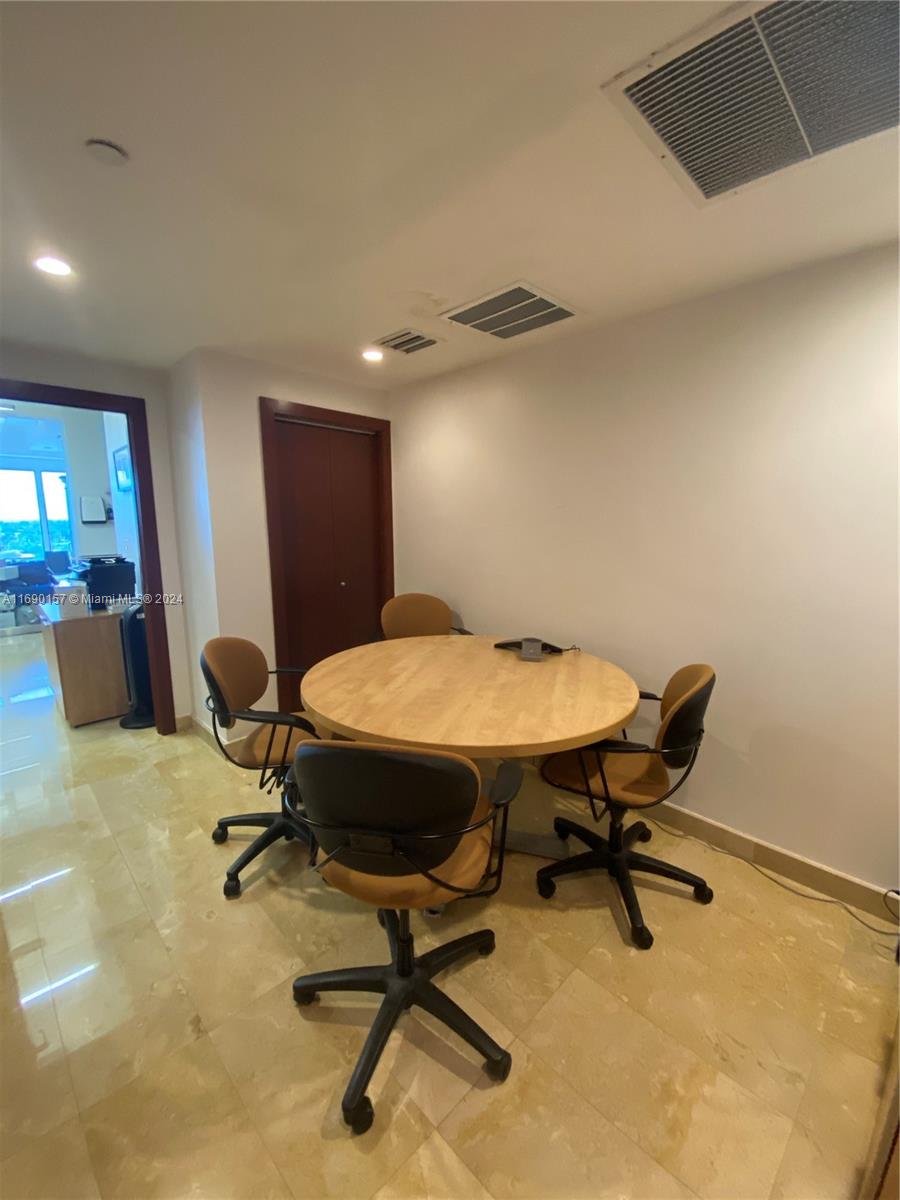 Office for Sale in Miami Beach Florida 33139